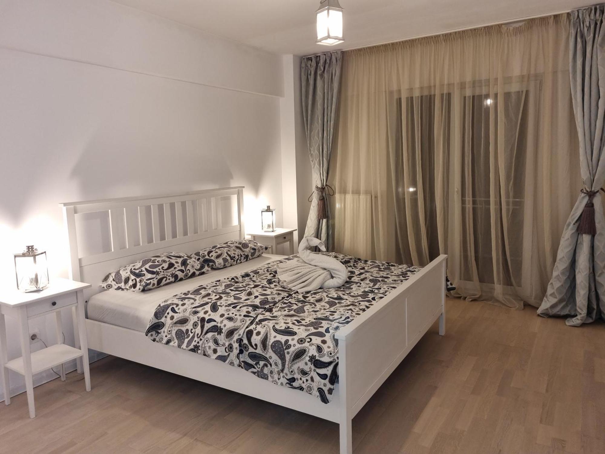 Park Residence 5, 2 Bedroom Apartment Бухарест Экстерьер фото