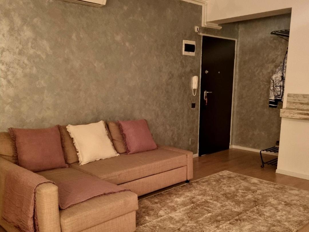 Park Residence 5, 2 Bedroom Apartment Бухарест Экстерьер фото
